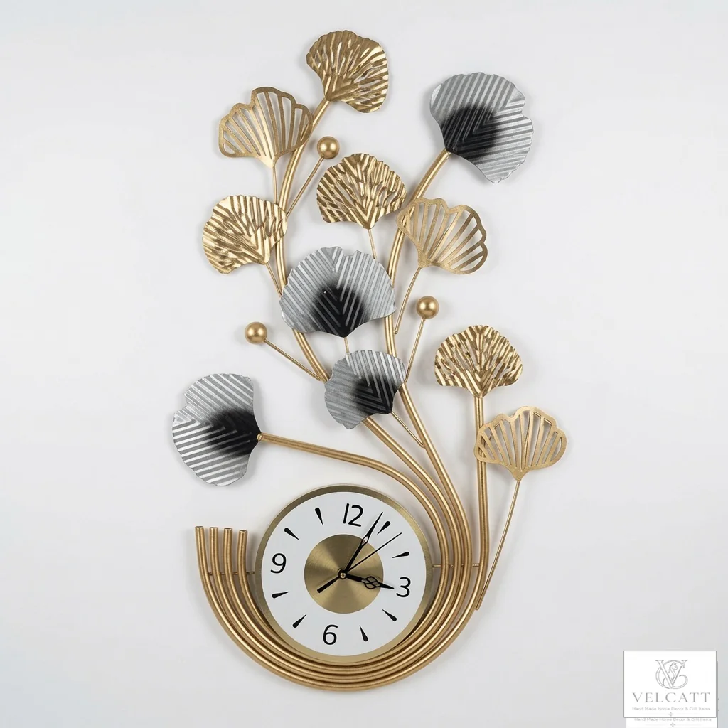 Handcrafted Metal Wall Clock with Leaf Design | Luxury Living Room Décor